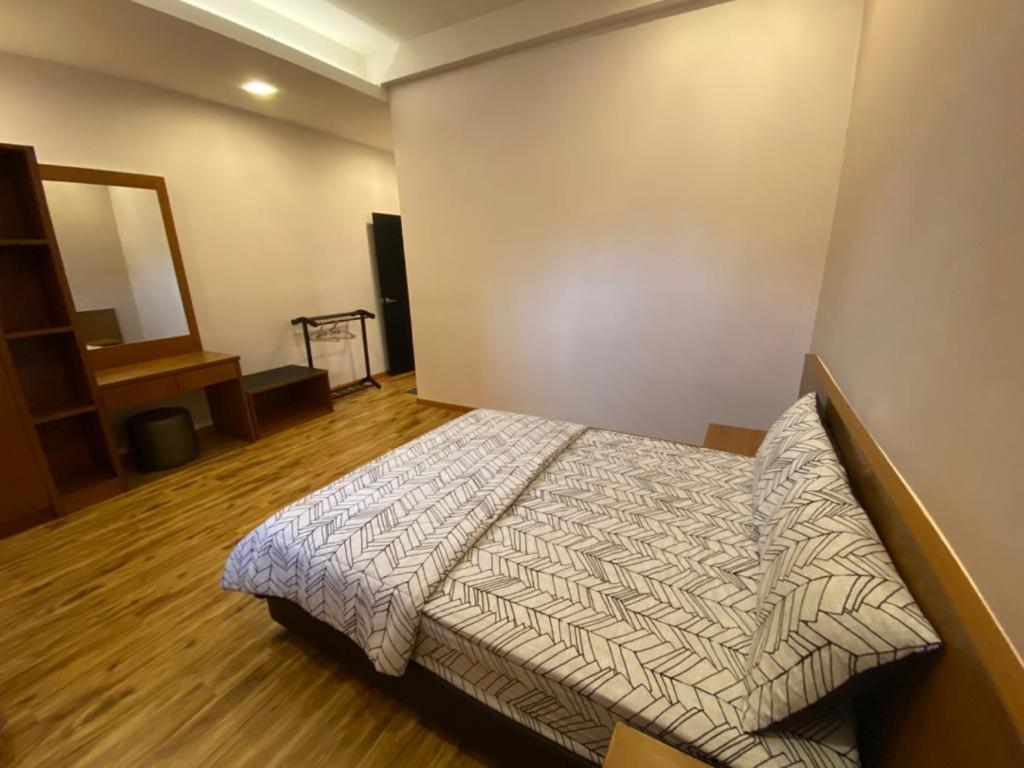 Hills Aranda Nova Hotel คาเมรอนไฮแลนด์ ภายนอก รูปภาพ