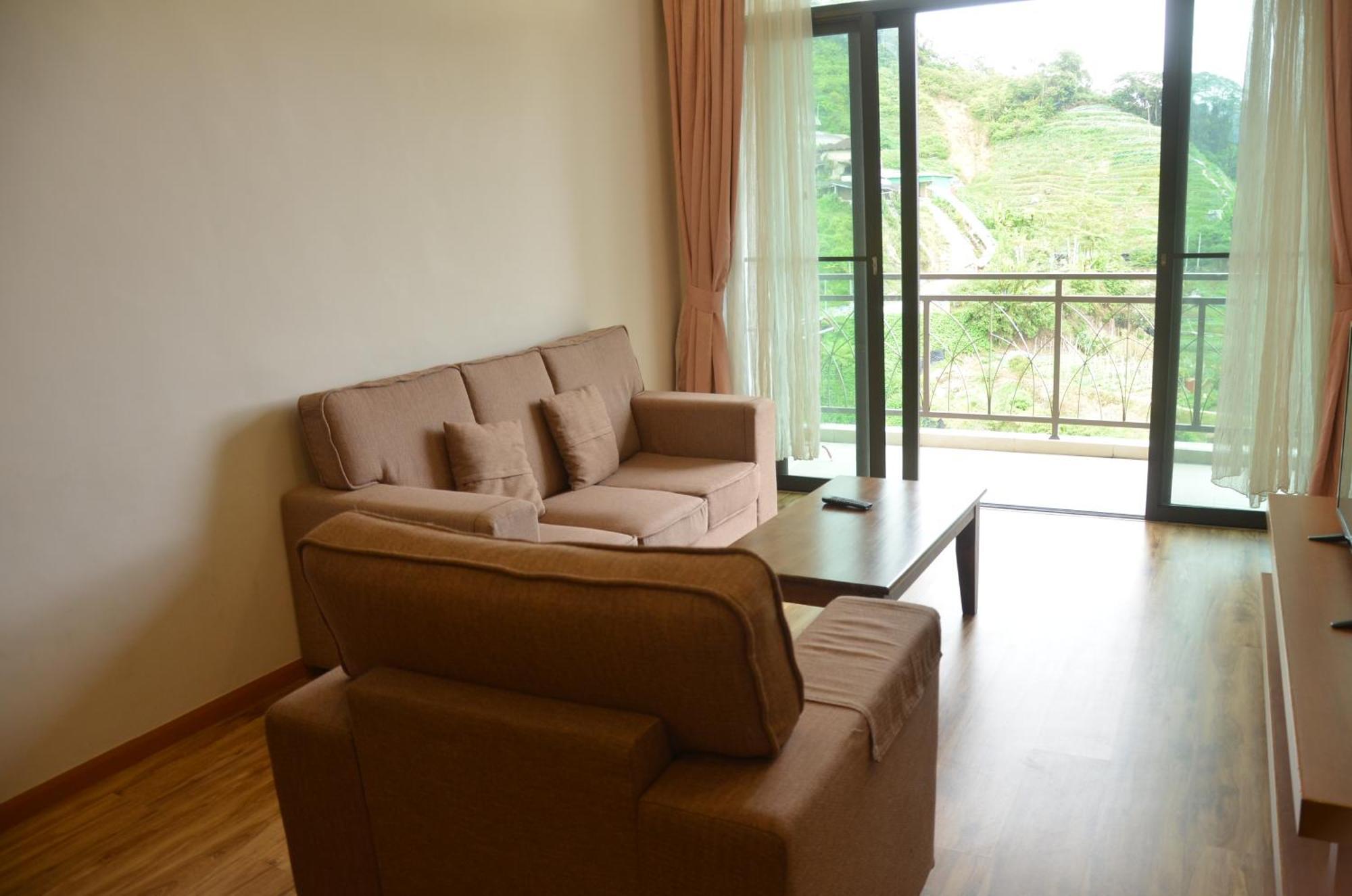Hills Aranda Nova Hotel คาเมรอนไฮแลนด์ ภายนอก รูปภาพ