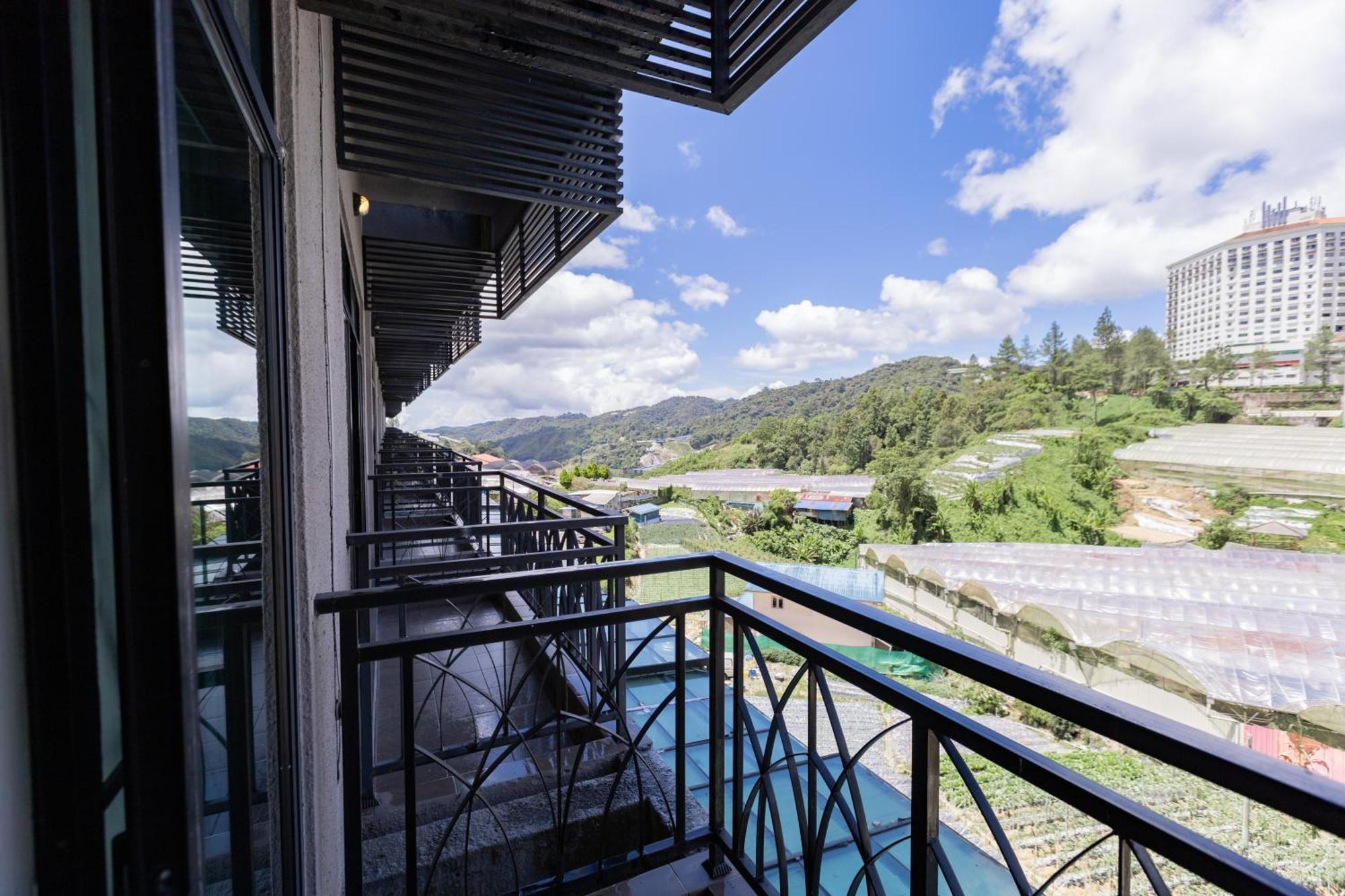 Hills Aranda Nova Hotel คาเมรอนไฮแลนด์ ภายนอก รูปภาพ