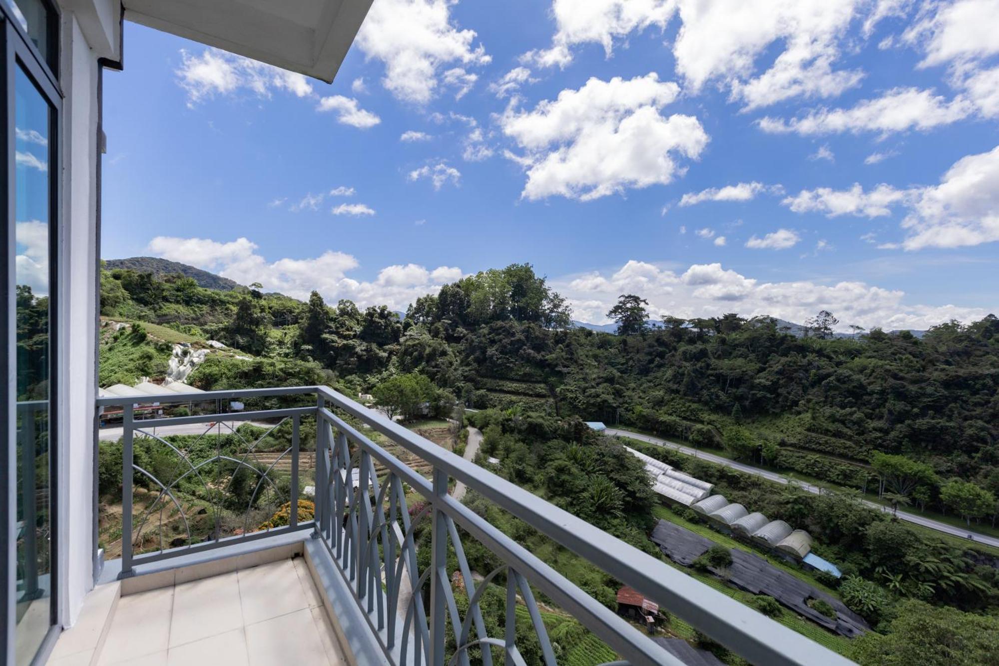 Hills Aranda Nova Hotel คาเมรอนไฮแลนด์ ภายนอก รูปภาพ